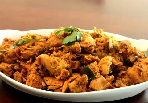 Chicken Varattiyathu, Paragon (Kochi)