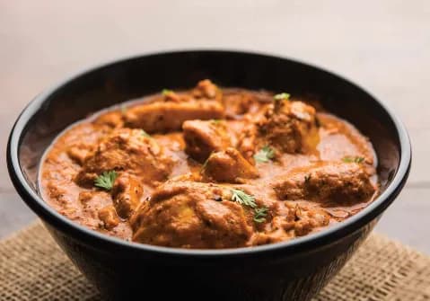 Chicken Masala (Full) - Naushijaan, Lucknow