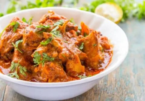 Chicken Kadai (Half) - Naushijaan, Lucknow