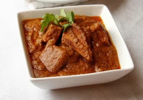 Calamari Vindaloo (Gravy) - Britto's Restaurant, Goa