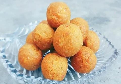 Besan Pinni (450 Gm) - Shri Krishna Mishthan Bhandar, Amritsar