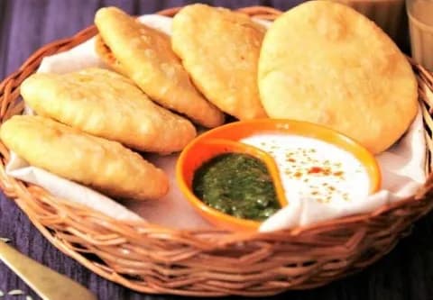 Hing Dal Kachori (Pack of 8) - Radhe Kachori Wala, Jaipur.