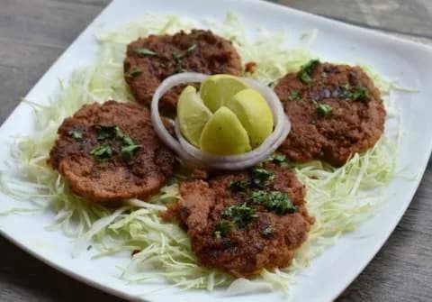 Chicken Pasanda (Half) - Mubeen's, Chowk, Lucknow