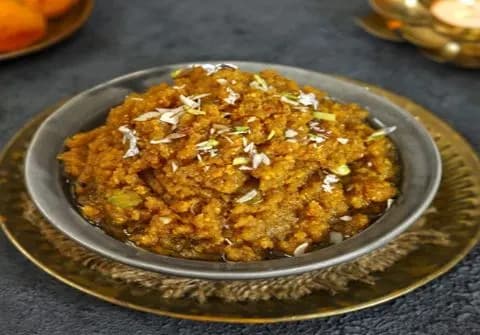 Moong Dal Halwa (450gms)- Novelty Sweets, Amritsar