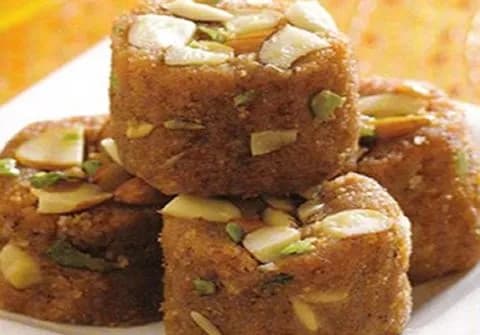 Pinni SPL (500gm) - Bansal Sweets, Amritsar