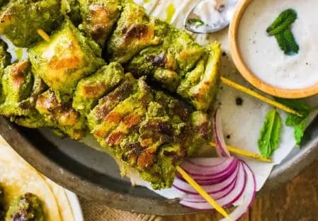 Chicken Haryali Tikka (Half) - Kale Da Dhaba, Amritsar