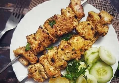 Chicken Malai Tikka (Full) - Kareem Kababi, Lucknow
